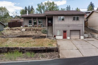 809 NE 8th St, Prineville, OR 97754
