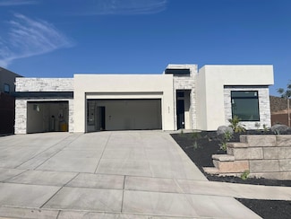592 S 1800 W, Hurricane, UT 84737