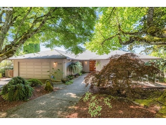 5734 SW Downs View Ct, Portland, OR 97221
