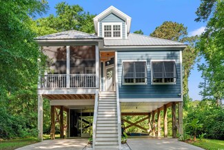43 Yale Place, Pawleys Island, SC 29585