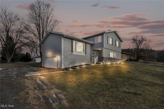 799 Shullo Dr, Akron, OH 44313