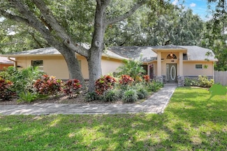 1300 Ariana Woods Cir, Auburndale, FL 33823
