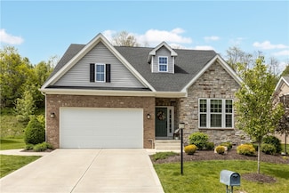218 Saint Andrews Dr, Canonsburg, PA 15317