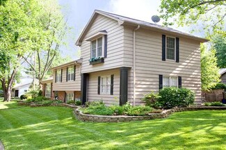 212 Tamarack Ave, Naperville, IL 60540