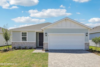 25 Ararat Dr, Palm Coast, FL 32137