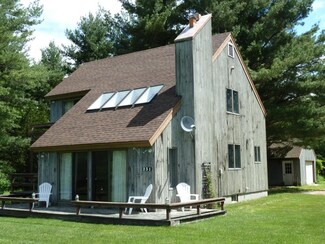 231 Hawks View Ln, Isle La Motte, VT 05463