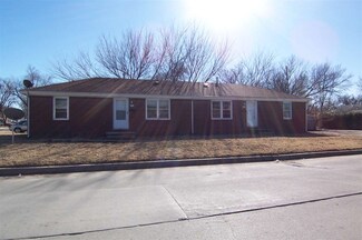 2403 W Walker St, Wichita, KS 67213