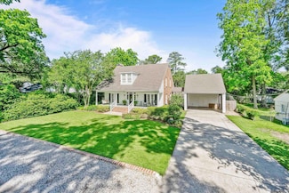 623 Ursuline Dr, Baton Rouge, LA 70808