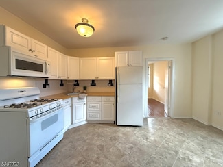 39 Glenridge Ave Unit 10, Montclair, NJ 07042
