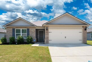 127 Briarfield Ln, Calera, AL 35040