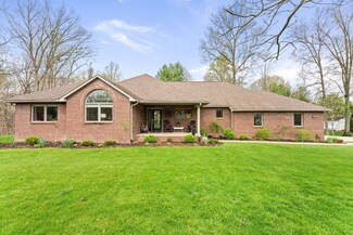 4200 Persimmon Ct, Columbus, IN 47201