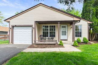 1972 Navarone Dr, Naperville, IL 60565