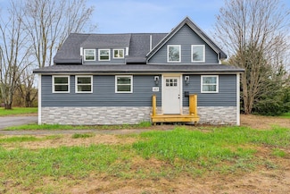 167 Windsor Rd, China, ME 04358
