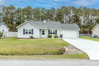 149 Glenwood Dr, Hubert, NC 28539