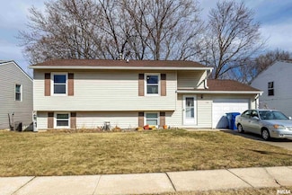 2616 W 56th St, Davenport, IA 52806