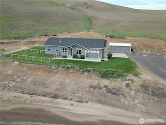 6279 Touchet Rd N, Touchet, WA 99360