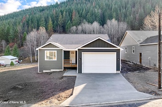 877 Main St, Wardner, ID 83837