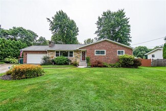 2980 Krueger Rd, North Tonawanda, NY 14120