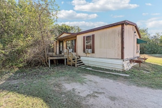 7015 Russell Curry Rd, Arlington, TX 76001