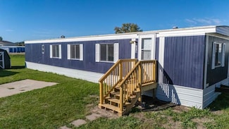 209 W Gateway Trail, Mandan, ND 58554