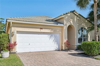 3796 NW Deer Oak Dr, Jensen Beach, FL 34957