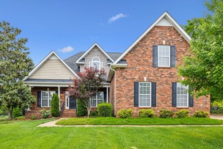 1015 Kingman Ave, Murfreesboro, TN 37129