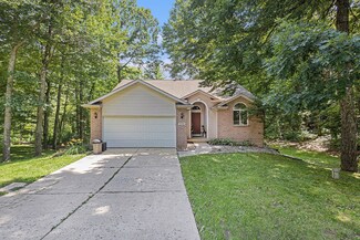 11110 S Bailey Valley Dr NE Unit 18, Greenville, MI 48838