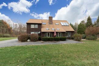 19 Temple St, West Boylston, MA 01583