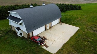 1115 Laporte Rd, Brandon, IA 52210