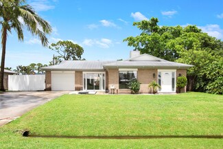 1657 SE Shepard Ln, Port Saint Lucie, FL 34983