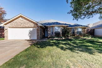 414 Sooner St, Wolfforth, TX 79382