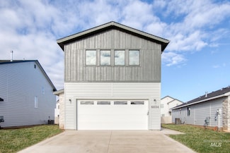6834 W Dakota Creek Dr, Meridian, ID 83646