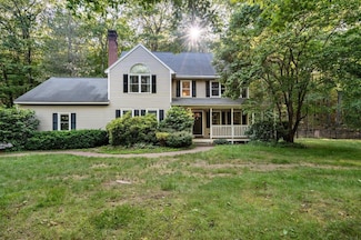 129 Cambridge Rd, Bedford, NH 03110