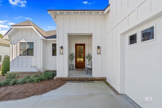 755 Colony Dr, Fairhope, AL 36532