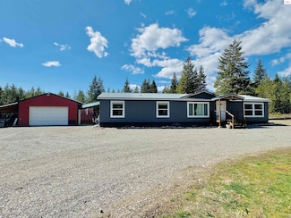 4062 W Seasons Rd, Rathdrum, ID 83858