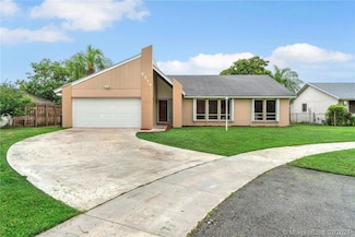 9314 SW 171st Terrace, Palmetto Bay, FL 33157