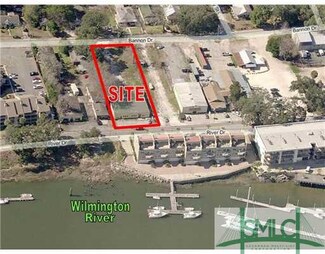 2919 River Dr, Savannah, GA 31404