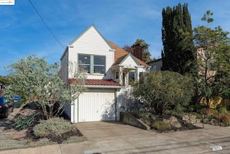 1013 Stannage Ave, Albany, CA 94706