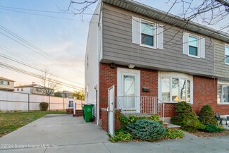 110 Sunset Ave, Staten Island, NY 10314