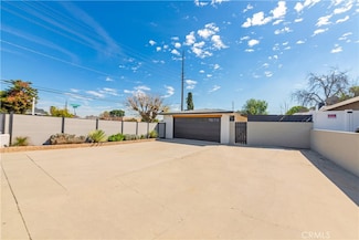 5058 Rose Ave, Riverside, CA 92505