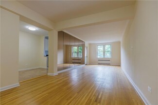 9425 Shore Rd Unit 2H, Brooklyn, NY 11209