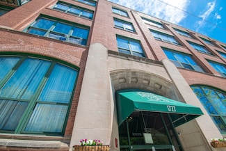 1727 S Indiana Ave Unit 214, Chicago, IL 60616