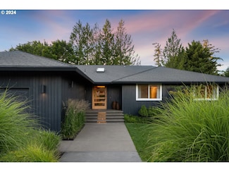 17160 Wall St, Lake Oswego, OR 97034