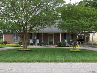1210 Lucas St, Jennings, LA 70546