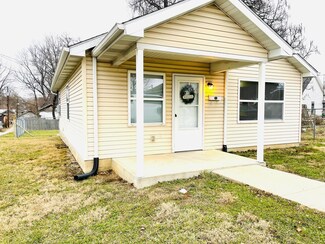 1211 4th St, Bedford, IN 47421