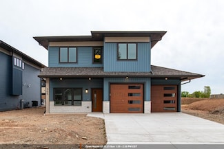 365 N Wilson St, Kimberly, WI 54136