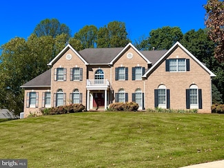 16412 Hillcroft Dr, Rockville, MD 20853