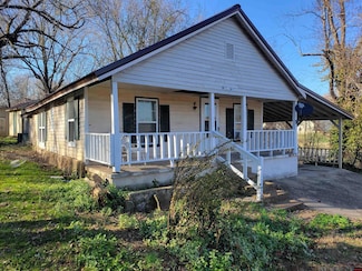 19 Ellison St, Bakersfield, MO 65609