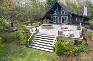 355 Fox Meadow Ln, Margaretville, NY 12455