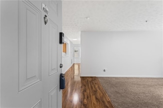 4203 Fairington Village Dr, Lithonia, GA 30038